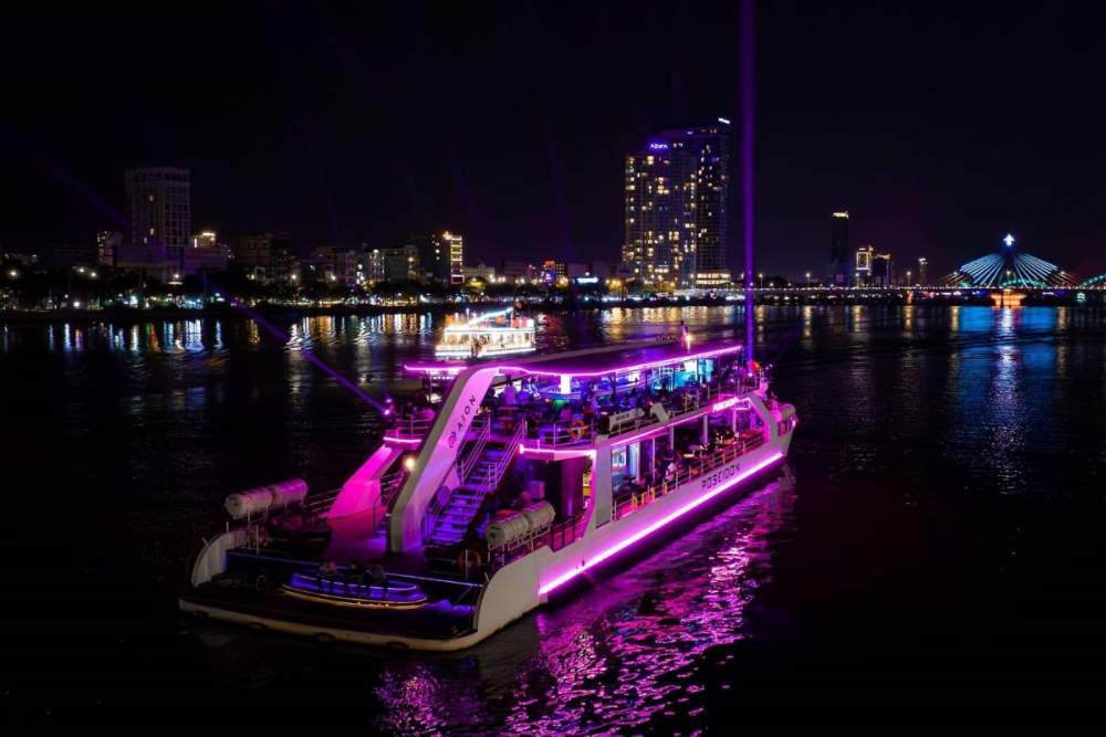 Une croisière nocturne sur la rivière Han